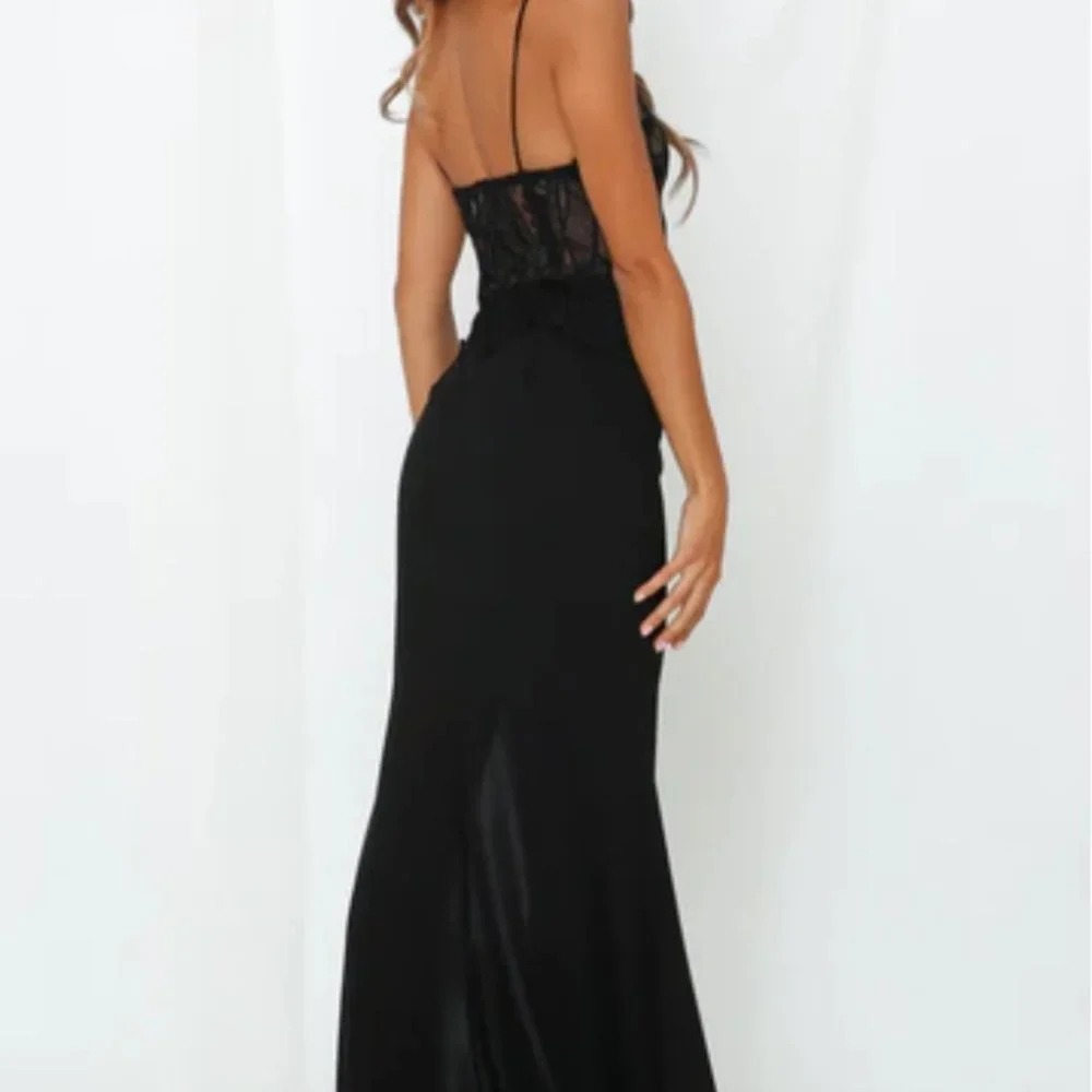 I COME ALIVE MAXI HELLO MOLLY DRESS BLACK